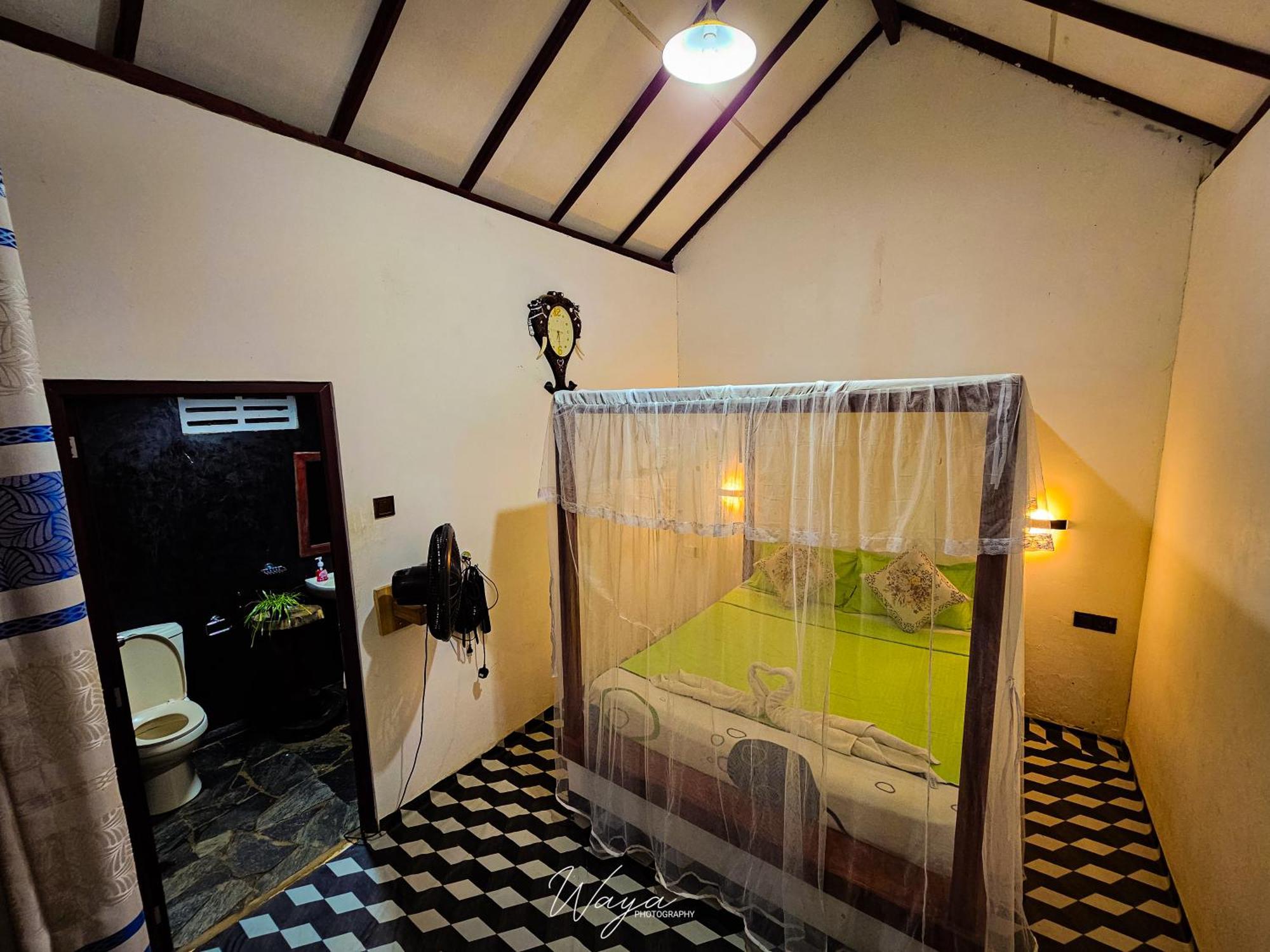 Peacock'S Paradise Safari Hostel Udawalawe Εξωτερικό φωτογραφία