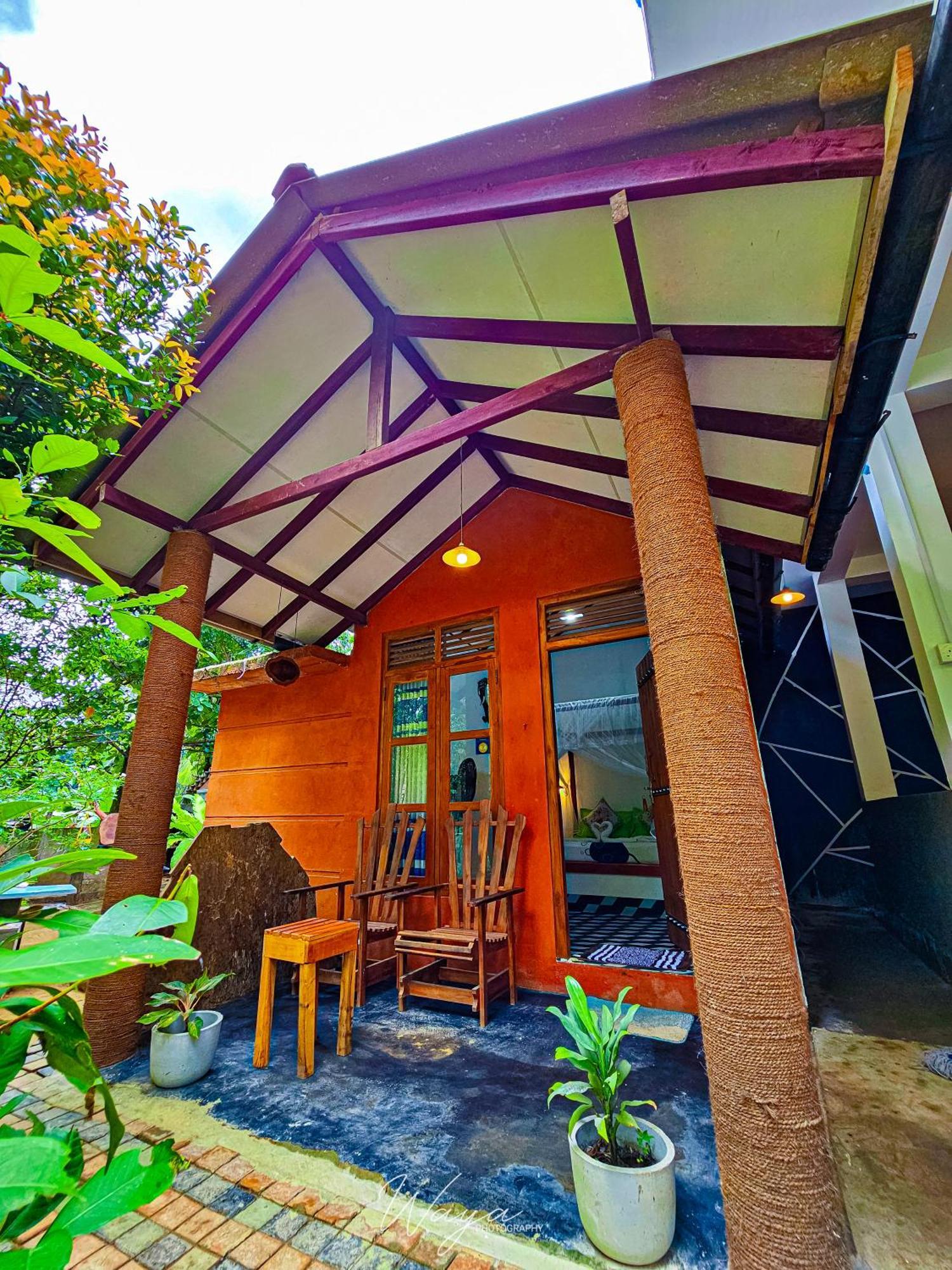Peacock'S Paradise Safari Hostel Udawalawe Εξωτερικό φωτογραφία