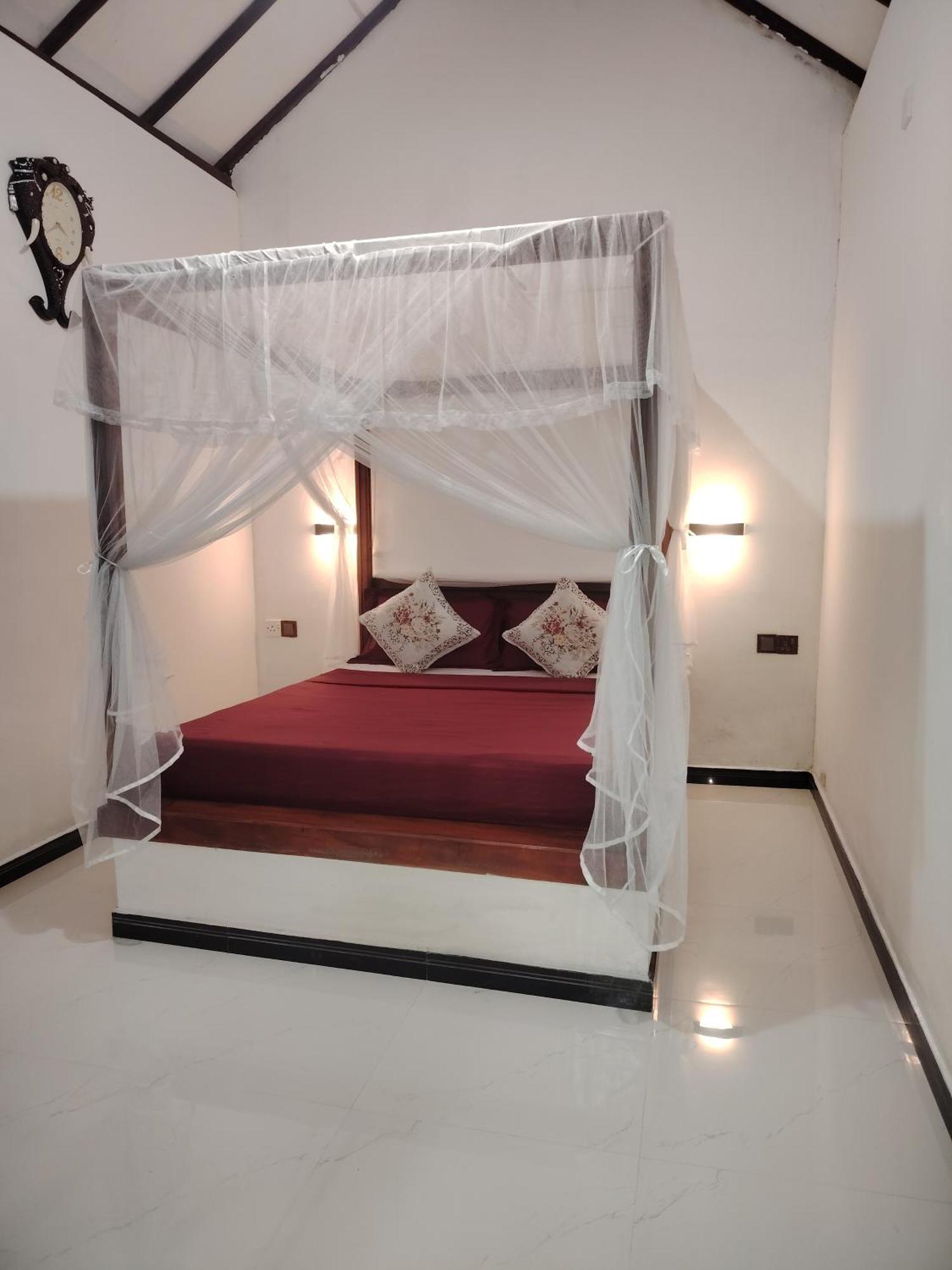 Peacock'S Paradise Safari Hostel Udawalawe Εξωτερικό φωτογραφία