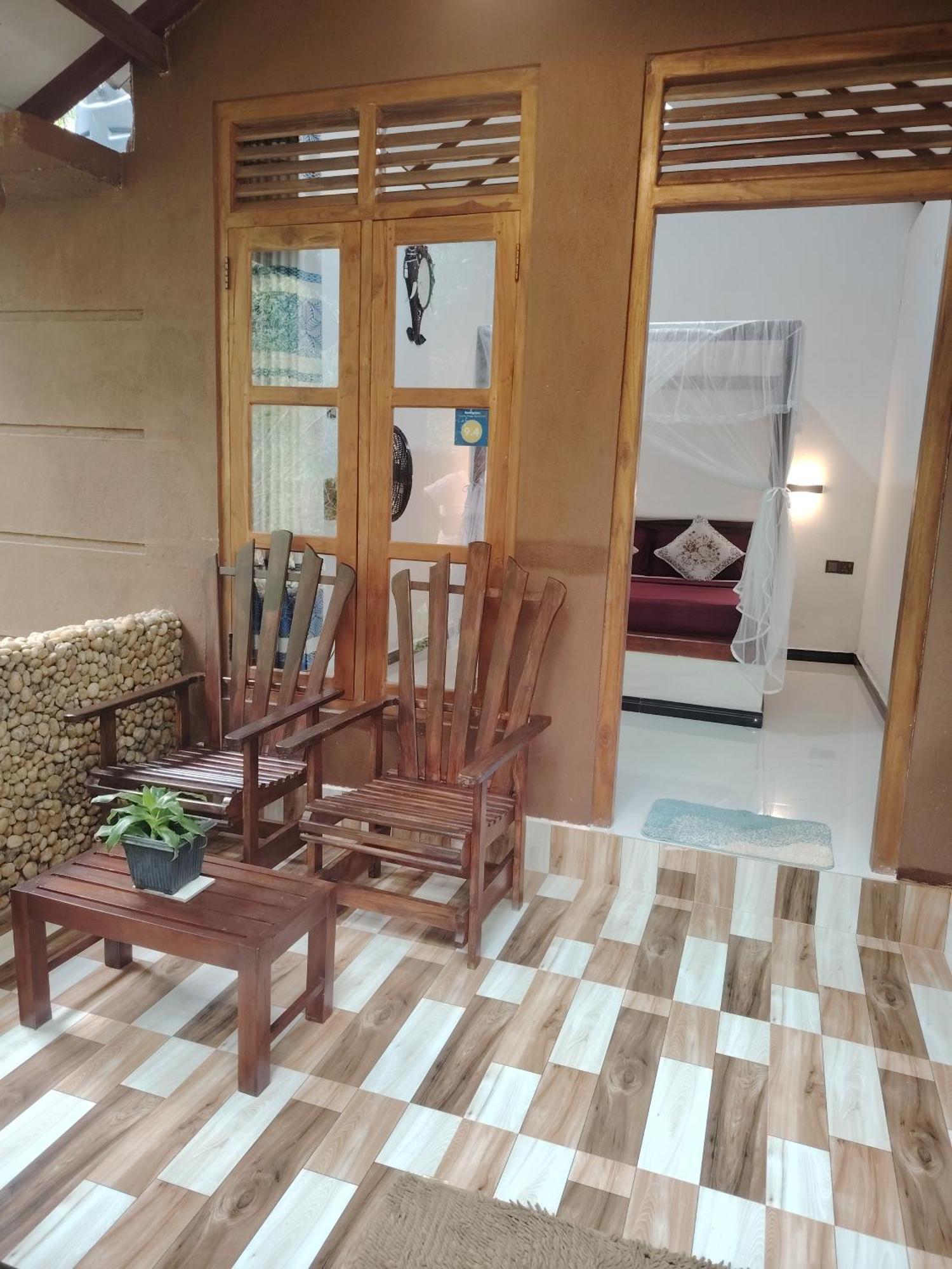 Peacock'S Paradise Safari Hostel Udawalawe Εξωτερικό φωτογραφία