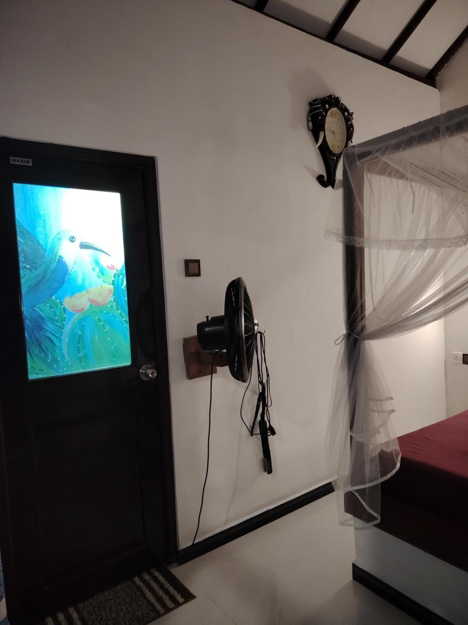 Peacock'S Paradise Safari Hostel Udawalawe Εξωτερικό φωτογραφία