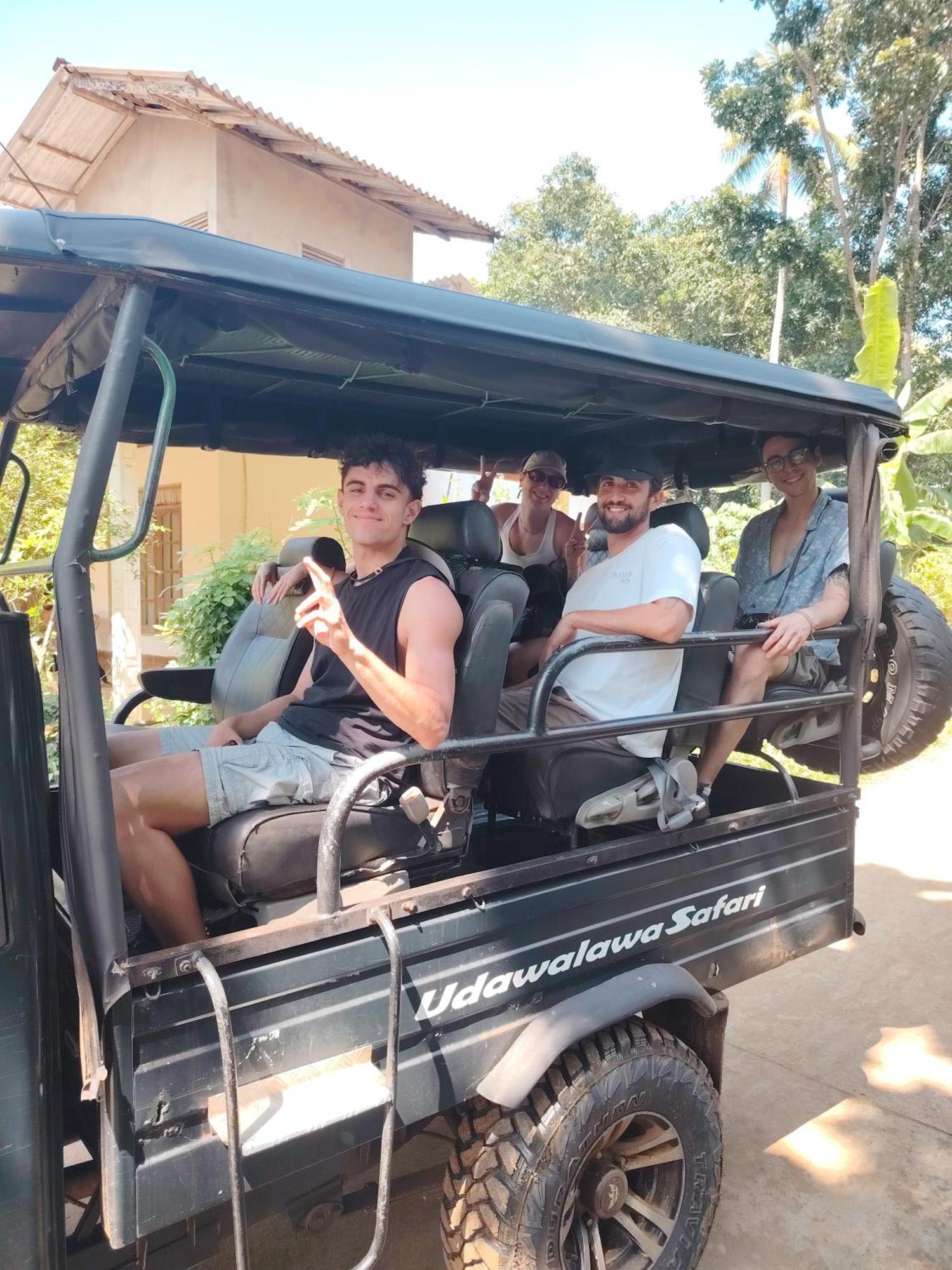 Peacock'S Paradise Safari Hostel Udawalawe Εξωτερικό φωτογραφία