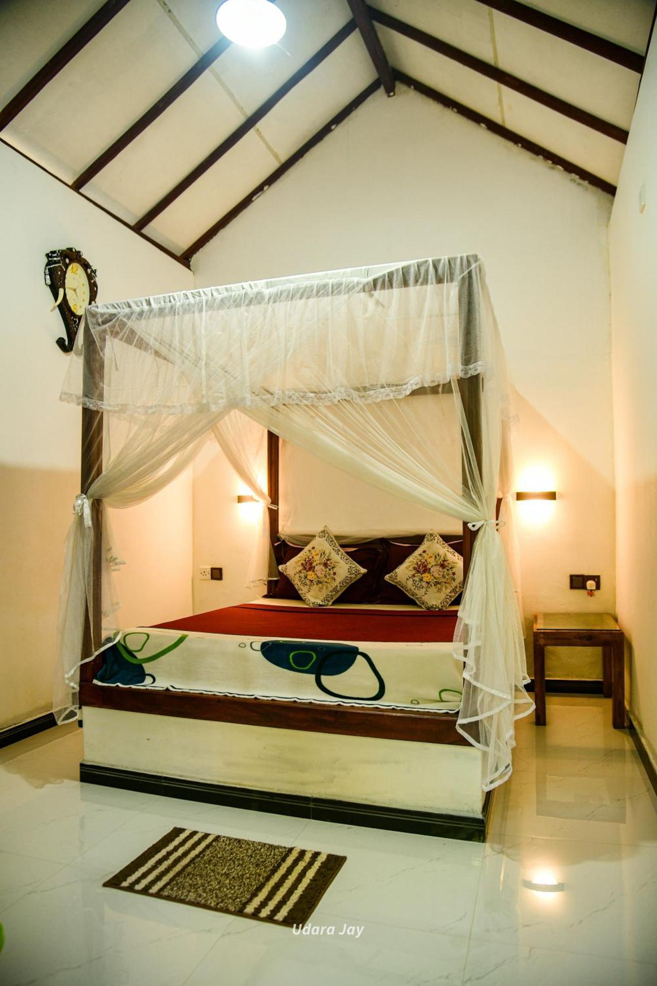 Peacock'S Paradise Safari Hostel Udawalawe Εξωτερικό φωτογραφία