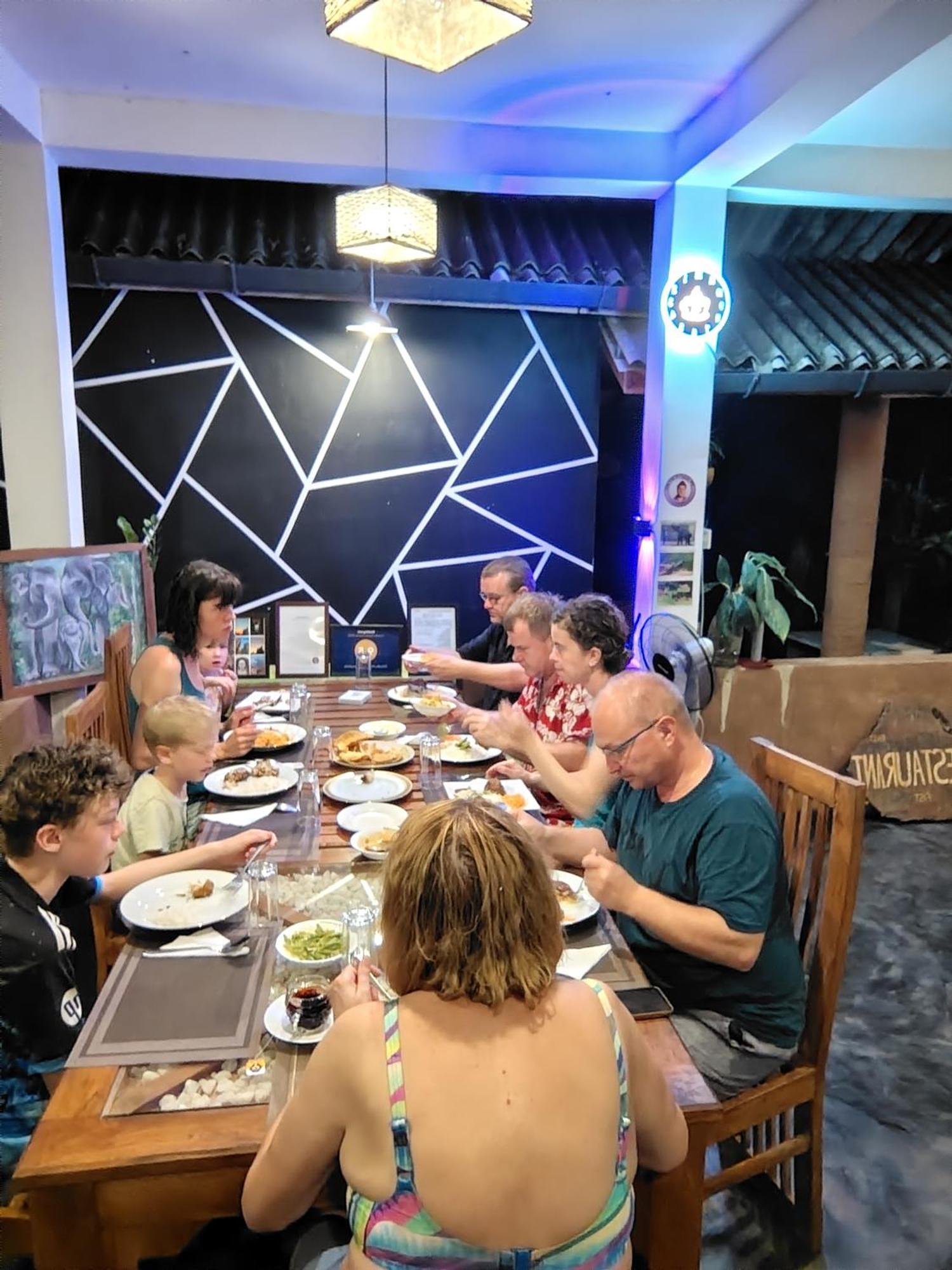 Peacock'S Paradise Safari Hostel Udawalawe Εξωτερικό φωτογραφία